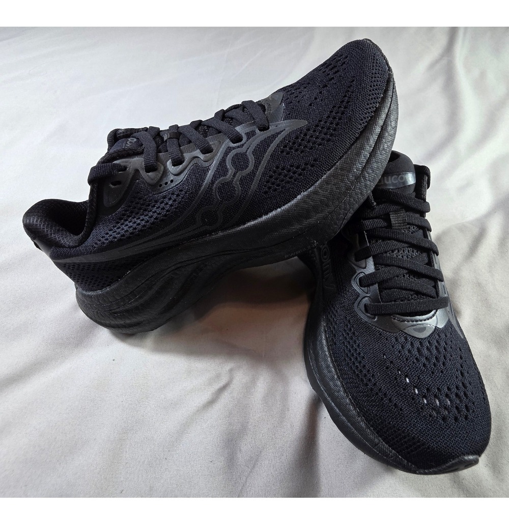 Saucony Ride 19 Running Shoes Women 6 Triple Black S11055-101 PWRRUN+ NWOB